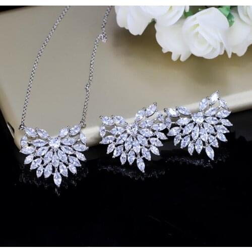 New Fashion Heart Design Stud Earrings Pendant Set Zirconia Brand Jewelry Set for Women and Girl KI033