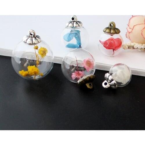 4PCS Glass Ball Pendant Empty Glass Globe Mini Glass Bottles Charms Pendants DIY Hollow Glass Orbs Vial Pendants Women Gift