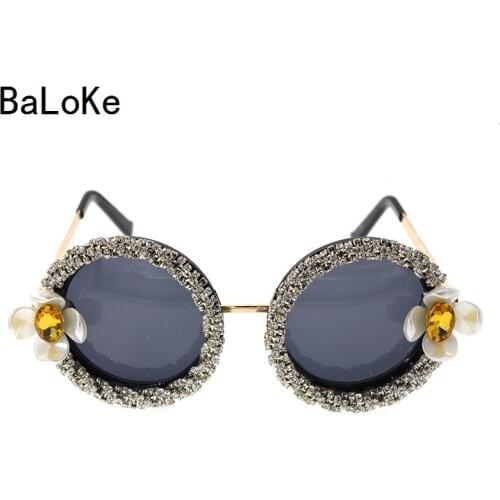 Baroque Flowers rhinestone Sunglasses fashion circular floral sunglasses women spectacles shades outdoor Summer Beach sunglasses