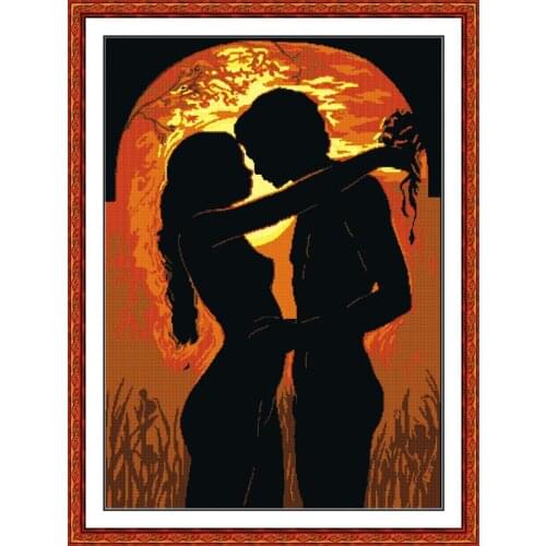 Lover uner the moon light cross stitch kit people 18ct 14ct 11ct count black canvas stitches embroidery DIY handmade needlework