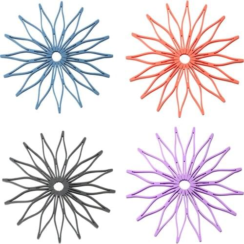 2021 New Silicone Hollow Insulation Coaster Pads Table Bowl Mats Home Christmas Decor Heat Resistant Placemat For Dining Table