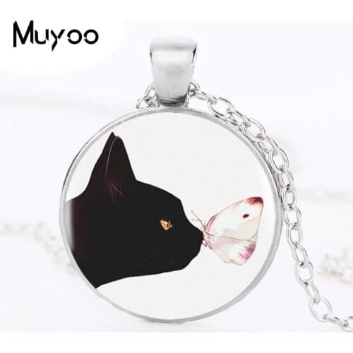 2017 Butterfly On 's Nose Pendant Choker Statement Round Necklace For Women Dress Accessories Glass Dome Jewelry HZ1