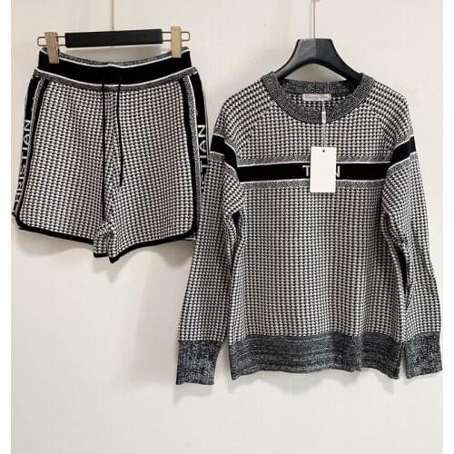 New Design Long Sleeve Letter Style Top Shorts Set Women Sweater Sets Knitting Bottom Fashion Two-piece Set Casual Suits Tops