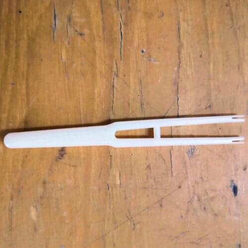 1PCS Tweezers bee contraceptive device queen tweezers