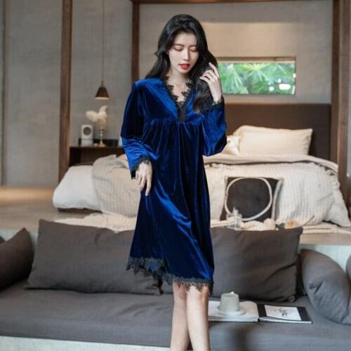 2021 New Golden Velvet Nightdress Womens Autumn Winter Sexy Nightgown Lace Sleepwear Deep V Pullover Long Sleeve Home Clothes