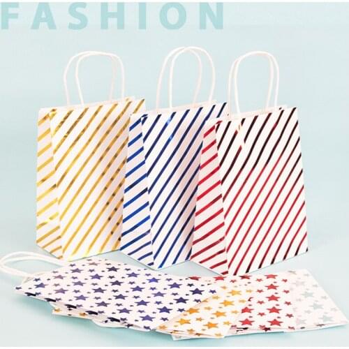 10 Pcs/lot 21x15cm Colorful Hot stamping stars Diagonal stripes Gift Paper Bags New Year Wedding Party Favor Deco Packaging