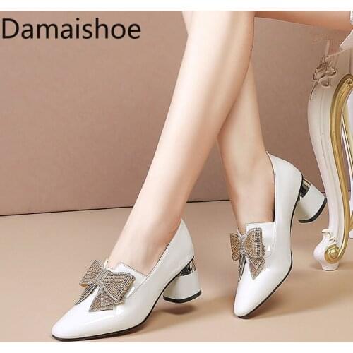 Mid Heel Leather 2021 New Single Layer Shoes Womens Mid Heel Chunky Heels Patent Leather Bow Square Toe Leather Shoes plus Size