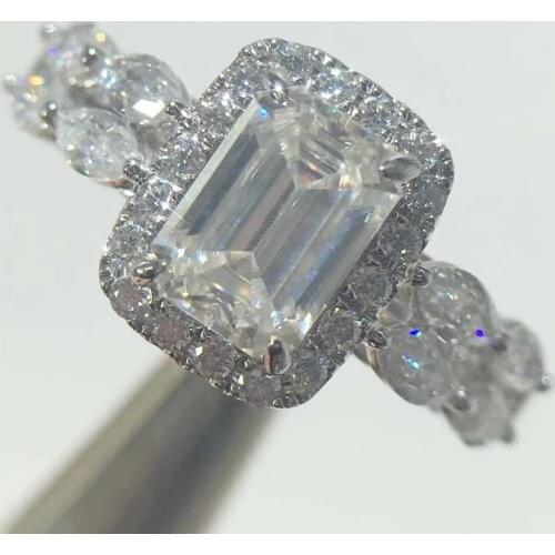 VVS D color ladies 18K gold 750 horse eye Mozanstone 1 carat luxury atmosphere female ring