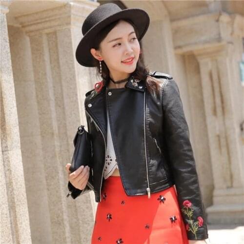 Spring Women Retro Floral Print Embroidery Faux PU Leather Jacket Coat Turndown Collar Moto Biker Black Punk Waistcoat Y510