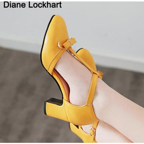 New Mid Heel Sandals Casual Roman Closed Toe Shoes Fashion Women Block Heels Cross Belt Buckle Sandals High Heels Party Sandals