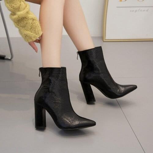 Black white Ankle Boots Office Pumps Women PU Leather Boots Winter Pointed Toe High Heel Boots Zipper Fashion Motorcycle Boots