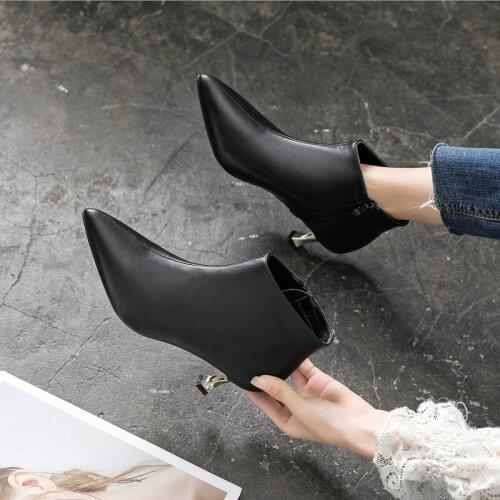 2021 New High Heels Pointed Toe Stiletto Boots Childrens Short Boots Bare Boots Work Boots Large Size 4142 Zapato Decoraciones