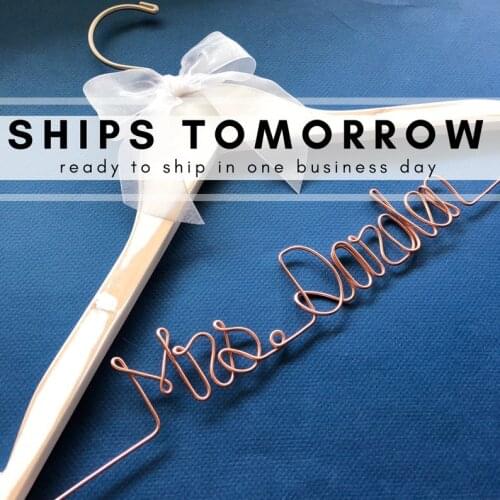 Wedding Hanger, Bridal Hanger, Bridesmaid Gift, Bridesmaid, Custom Engagement, Mother of the Bride Gift, Mother of the Groom Gif