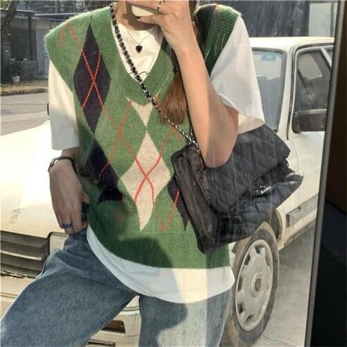2021 Spring And Autumn V-Neck Knitted Vest Diamond Check Print Sweater Waistcoat Casual Sleeveless Knitted Female Vintage Vest