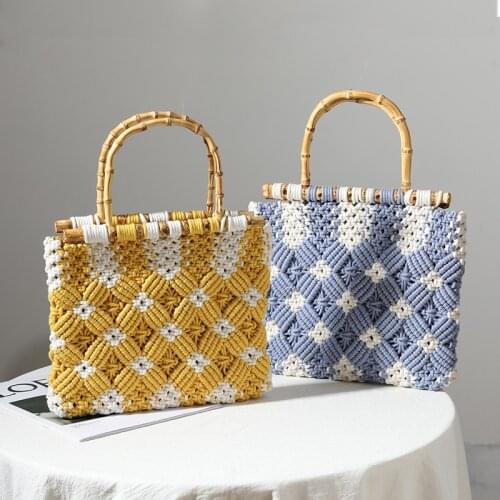 Ringer Hand-woven Bag 2021 New Fashion Casual Hand-made Straw Bag Bamboo Handle Bag Ladies Hand Bags