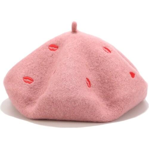 Beret womens love lip print embroidery Beret girl Japanese little fresh wool painters hat autumn and winter fashion bud hat