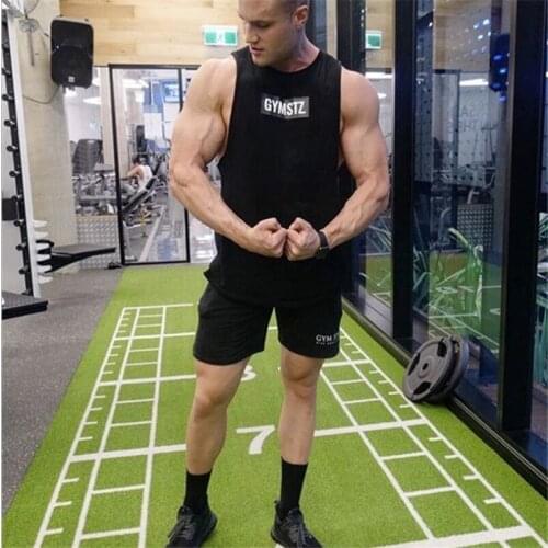 2021 Summer New Mens Muscle Fitness Training Breathable Leisure Running Sports Fast Dry Shorts Pure Color Stretch Tight Shorts