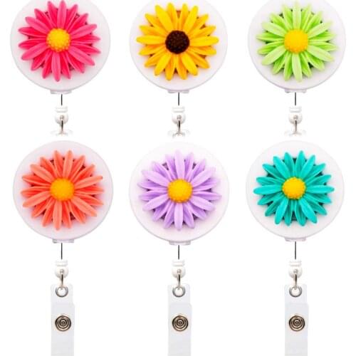 6pcs Lot Sunflower Retractable Badge Holder Pull ID Card 3D Badge Holders For Nurse Student Hospital Office