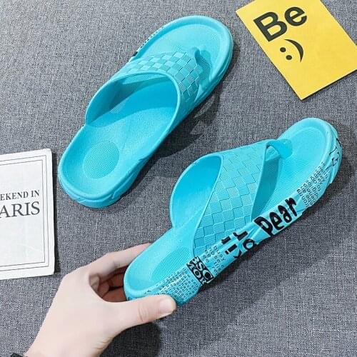 Retro Blue Men Beach Flip Flops Letter Printed 2021 Fashion Men Slippers Summer Checked Pattern Mens Flat Shoes tongs homme ete
