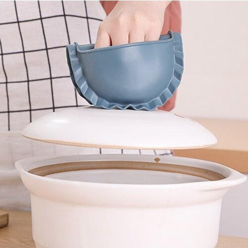 Thicken Food Grade Silicone Gloves Anti-Hot Bowl Kitchen Thermal Insulation Jiaozi Shape Folder Baking Plate Oven Clip In Hand