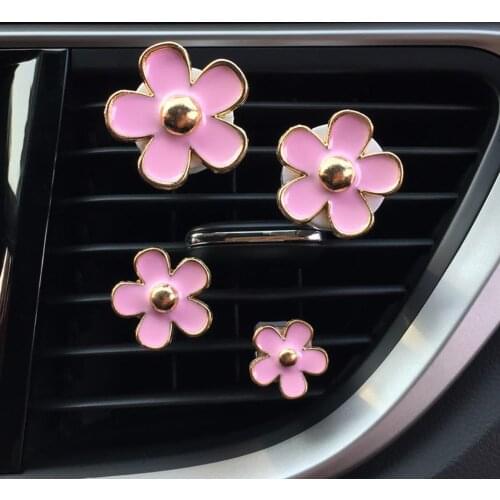 4Pcs/Set Lovely Daisy Flower Car Air Outlet Freshener Perfume Aroma Clip Decor