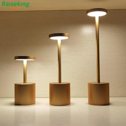 Golden mini aluminium alloy touch dimmable cordless table lamp with 5200mA rechargeable battery for restaurant hotel ktv bar