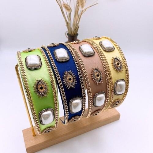 2021 New European and American Style Metal Chain Wide Brim Headband White Big Pearl Metal Eye Headdress Rhinestone Headband