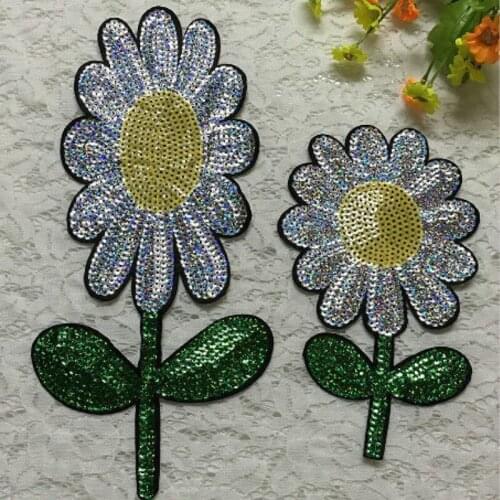 50pcs/Lot Embroidery Patches Letters Clothing Decoration Accessories Sunflowers Diy Iron Heat Transfer Applique Stickers
