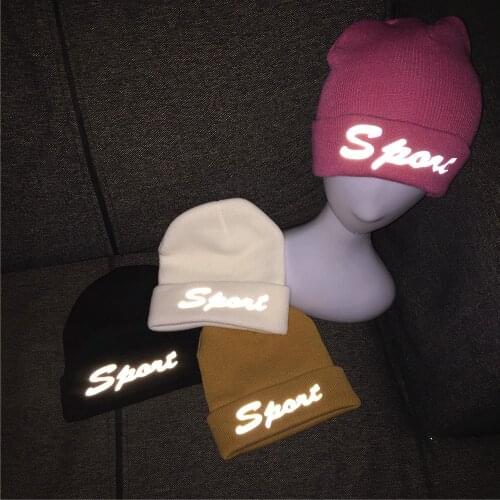 Women Reflective Letters Beanie 2020 New Fashion Shining Skull Hat Girls Warm Knit Pink Winter Hat