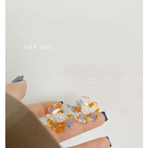 S925 Acrylic Color Flower Earrings Female Super Fairy Retro Three-dimensional Flower Earrings Holiday Fashion Stud Earrings