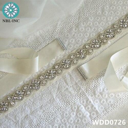 30pcs)Wholesale handmade beaded bridal wedding sash crystal rhinestone appliques for wedding evening dress belt WDD0726