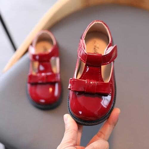 2021 Spring Fashion Girls Shoes Patent T Strap Leather Shoes Bow Princess Shoes Kids Casual Children Flats