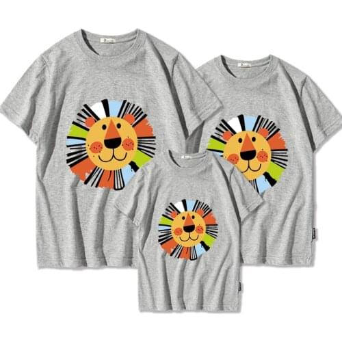 Korean Style Mom and Son Matching Clothes Summer Couple Family Matching Clothes Boys Tshirt Dad and Son Camiseta Clothes AE50FC