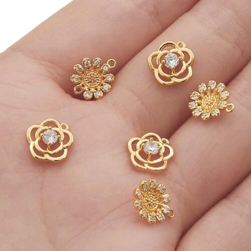 Popular Jewelry Gift Sunflower /Rose Womens Titanium Steel Creative Daisy Inlaid Diamond Clavicle Necklace for Women Girls