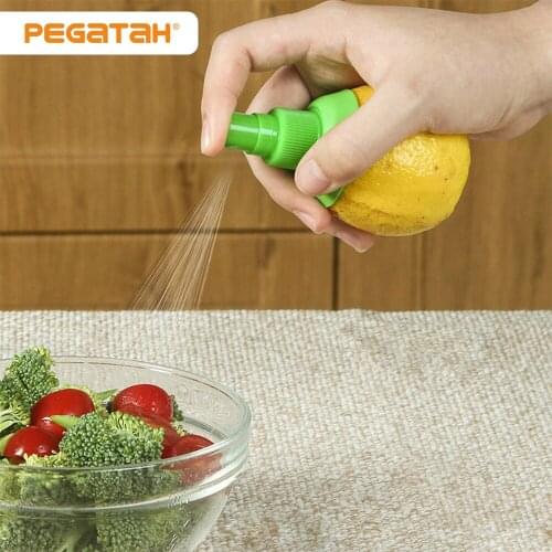Lemon Juice Sprayer Citrus Spray Hand Fruit Orange Juicer Mini Squeezer Kitchen Accessories Lemon Squeezer Kitchen Tools