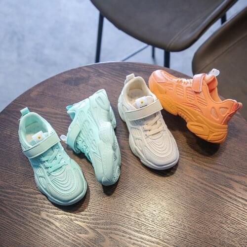 Girls sports shoes 2020 autumn new luminous high heel childrens shoes in the big childrens breathable mesh sport shoes