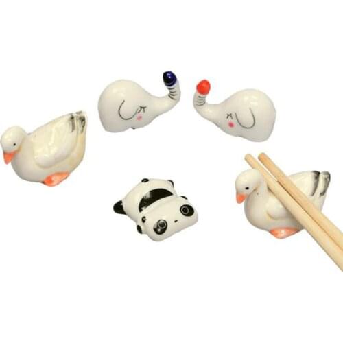 4pcs/set Creative Animal Chopstick Fork Shelf Support Kitchen Tableware Japanese Style Ceramic Chopsticks Holder Stand