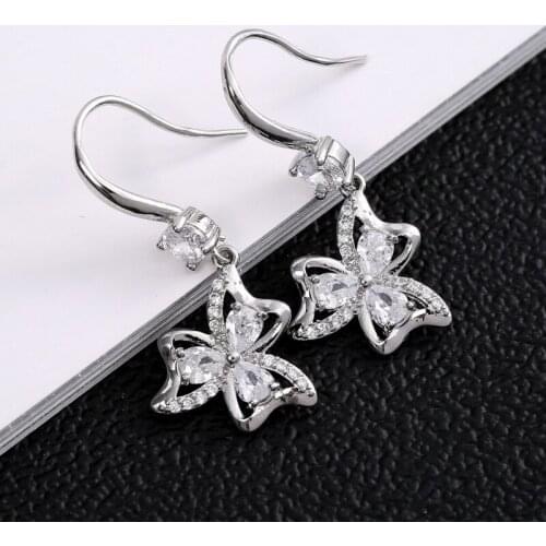 2021 New Lucky Three Leaf Clover Dangle Earrings For Women White Zircon Silver Color Female Drop Jewelry Party Accessories Gifts