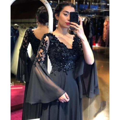2021 Elegant Black Lace Appliques Evening Dresses Flare Long Sleeve V-Neck Sequins Backless Floor Length Party Prom Dresses