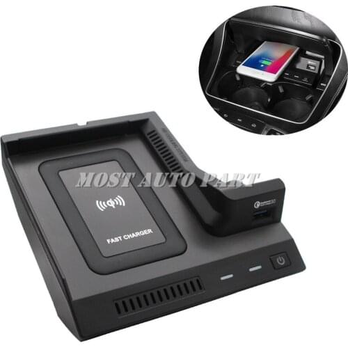 ABS Plastic Wireless Car Charger Phone Charging Plug And Play For Mercedes Benz C-Class W205 AMG C43 C63 GLC X253 2015-2021