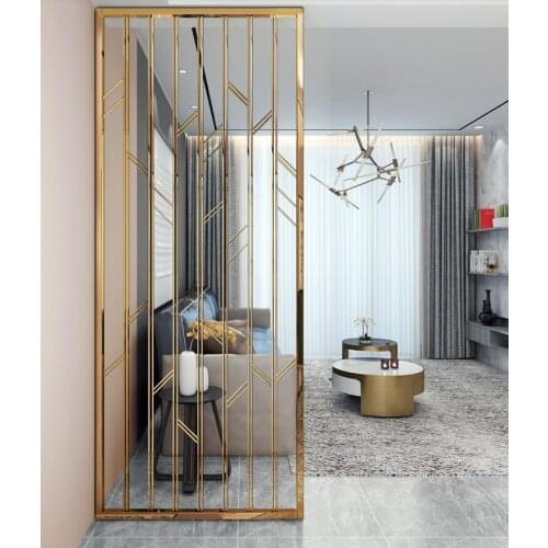 The stainless steel screen cuts off the household entrance and blocks the decorative porch of the modern small family living roo