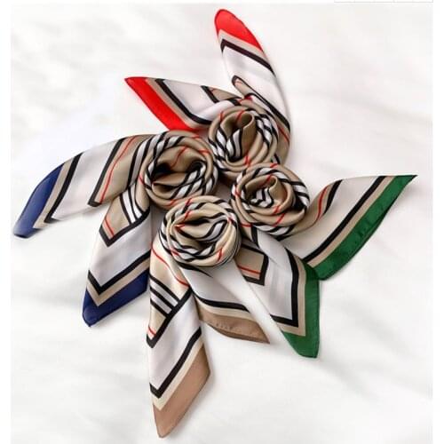 20 Pcs 2021 New Striped Charming Printing Silk Finish Luxury Women Satin Square Scarf Hajabs Ladies Scarves for Neck 70*70cm