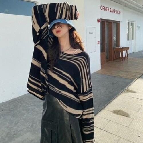 Knitted Sweater Pullovers Zebra Striped O-neck Bating Sleeves Causal Loose Female Korean Fashion All-match Soft Womens Clothes