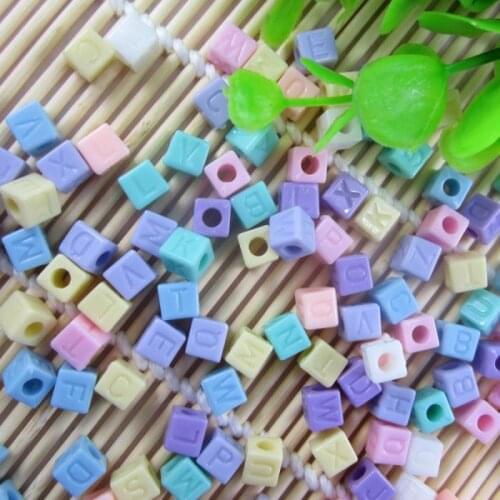 Wholesale Mixed Spring Colors Alphabet Cubic Acrylic Loose Letter Beads for DIY Loom Bracelet 100pcs 7mm BJ-19