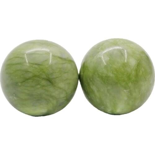 2pcs Green Jade Hand Massager Traditional Chinese Massage Ball Cool Stone Healthcare Hand Muscle Massage Tool Gift free shipping