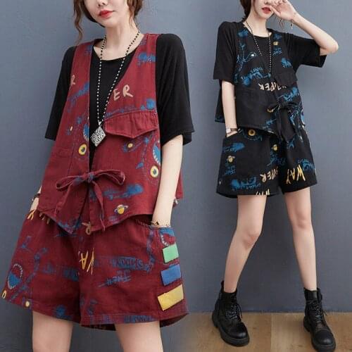 Summer Streetwear Women 2021 Trendy Suit Fashion Vintage Letter Print Large Size Waistcoat Shorts Two Piece Set Tracksuit zh1412