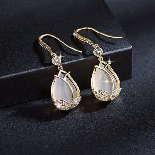 2021 New Korean Tulip Earrings For Women Retro Good Quality Opal Earrings Temperament Wild Earrings Trend Fashion Earrings Jewel