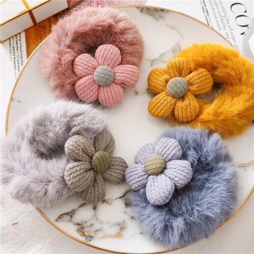 2020 winter knitting lovely flower Plush hairband handmade wool headband in Japan and Korea
