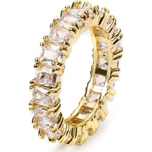 Bettyue Classic Series Round Appearance With Square Gold Zirconia RIng Delicate Ornament For Women Party Gift Exquisite Jewelry