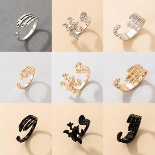 Docona Cute Frog Open Finger Ring for Women Men Vintage Mix Color Arms Hug Alloy Metal Joint Midi Ring Party Jewelry Anillos